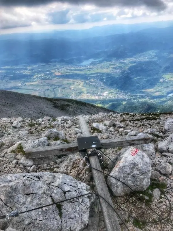 Hochstuhl_Gipfelkreuz_Ausblick_Bled.jpg