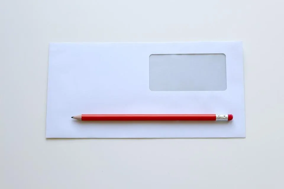 envelope-1803662_1920.jpg