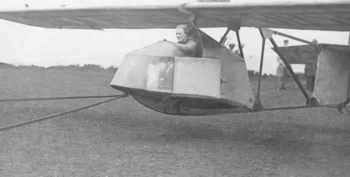 Moira Johnston 1937 (no relation to Amy) Bungee launch - Hols de Teufel glider. Still flying at the age of 93!.jpg