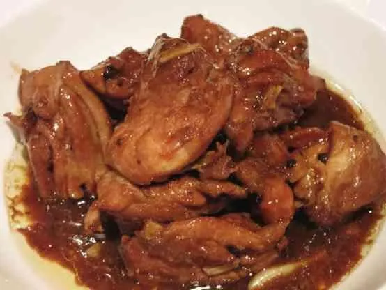 food boneless chicken adobo.jpg