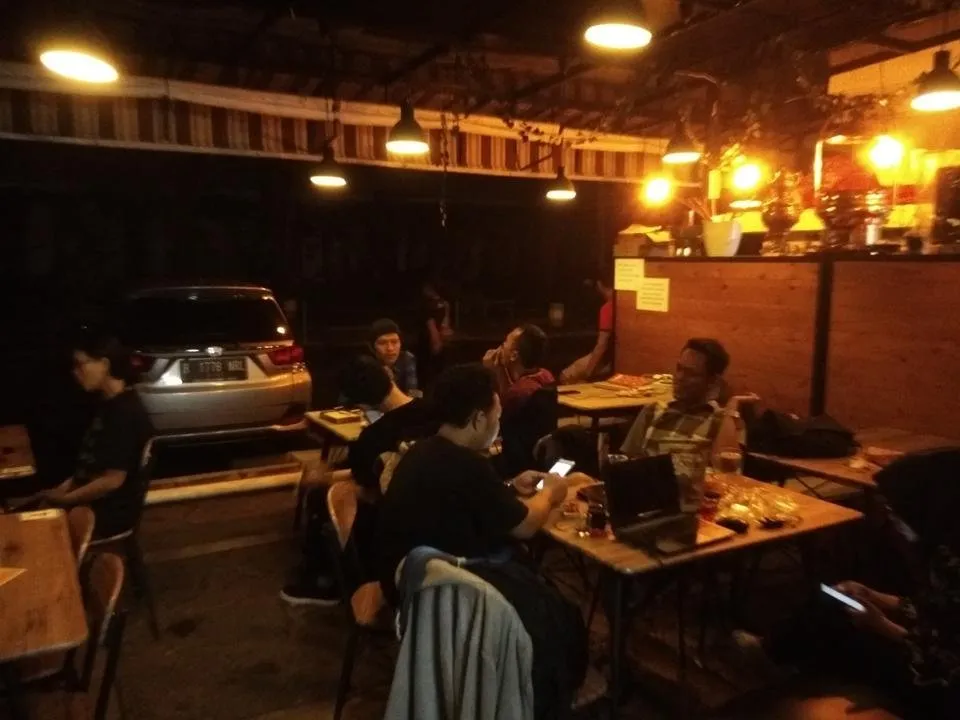 cangkir sembilan (4).jpg