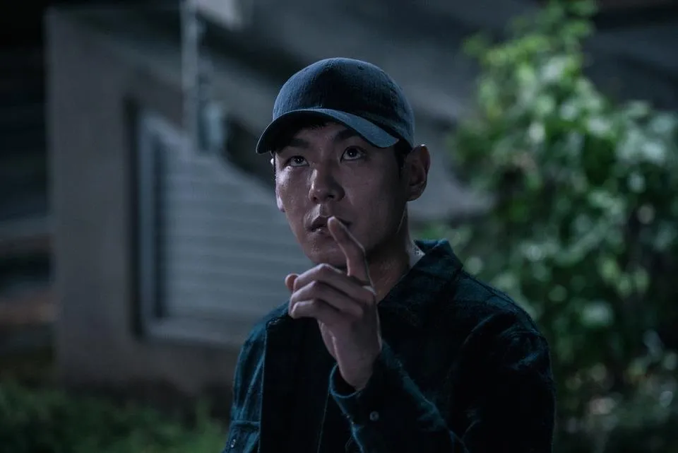 movie_image-1.jpg