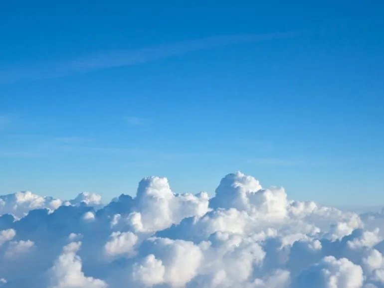 cloud-horizon.jpg