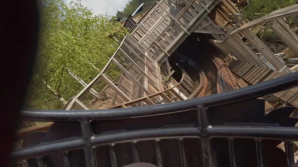 Ride Check Spezial - 10 Jahre El Toro - Jubiläum @ Freizeitpark Plohn.mp4_snapshot_02.43_[2019.05.25_09.26.50].jpg