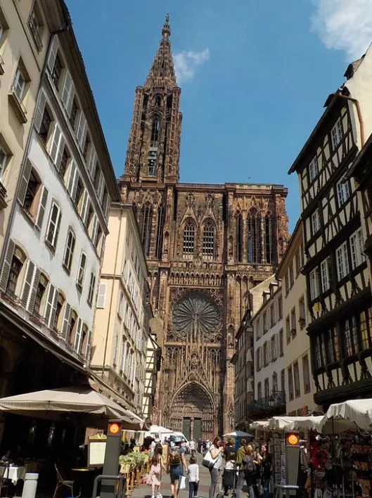 Strasbourg Cathedral 1.png