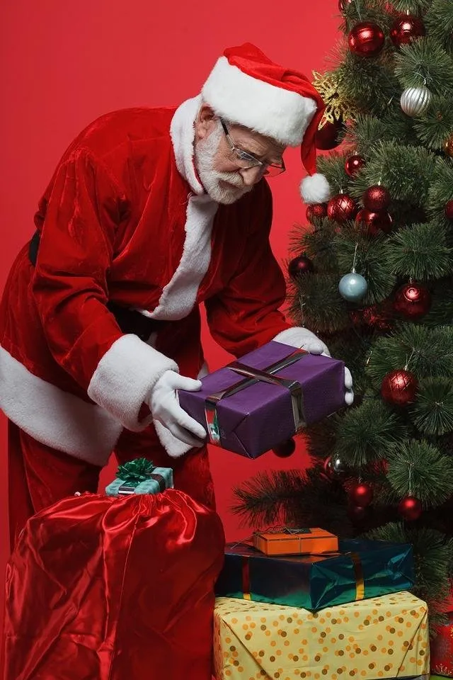 04santa.jpg