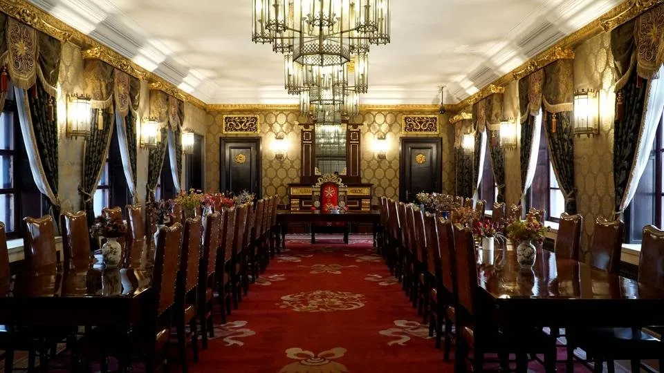 dining room.jpg