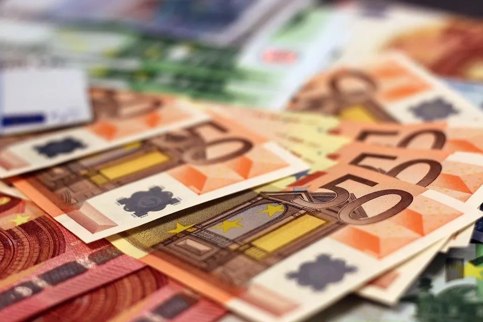 El-valor-simbólico-del-dinero.jpg