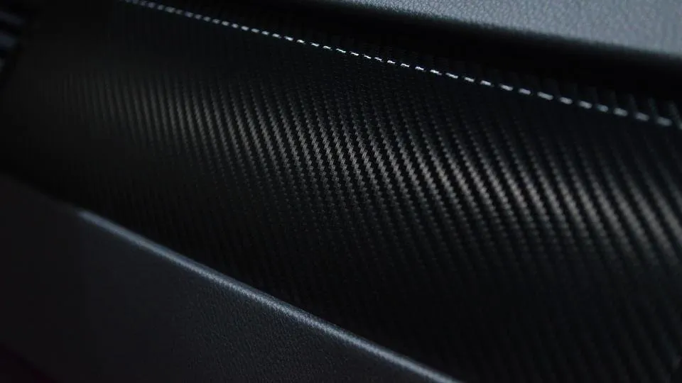 carbon-2797211_1920.jpg