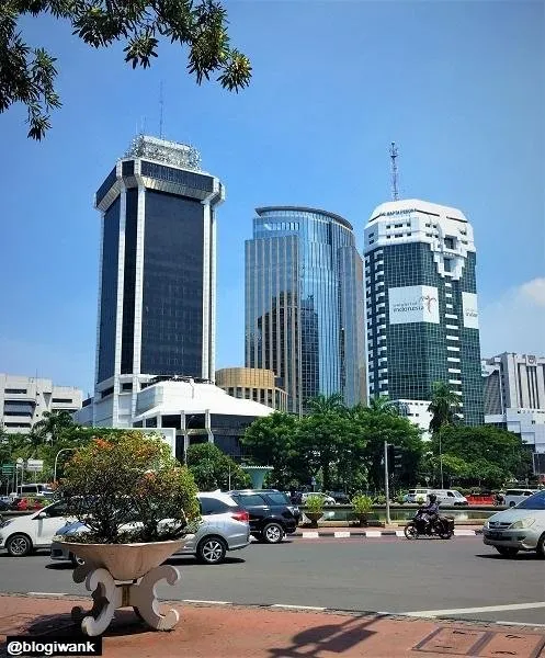 Horse Statue Circle in Jakarta Cityscapephotography