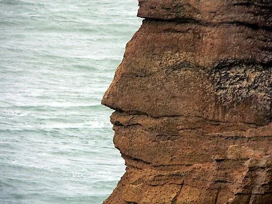 Faces Found In Rocks (9).jpg