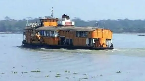 ঢাকা থেকে ময়মনসিংহ গেল ‘কমলা রকেট’.jpg