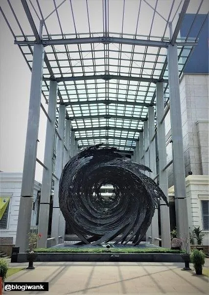 architecturalphotography-iphone-patung-museumnas2.jpg