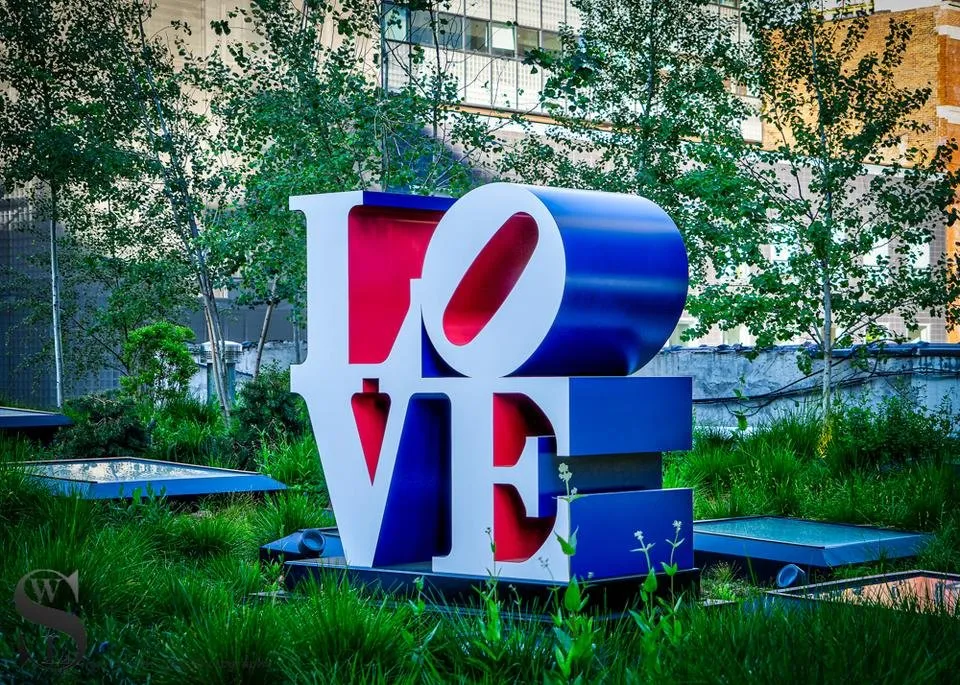 1 Highline Art Robert Indiana Love.jpg