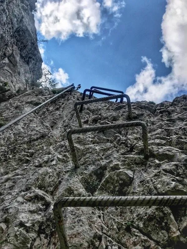 Hochstuhl_Klettersteig_Einstieg_Leiter.jpg