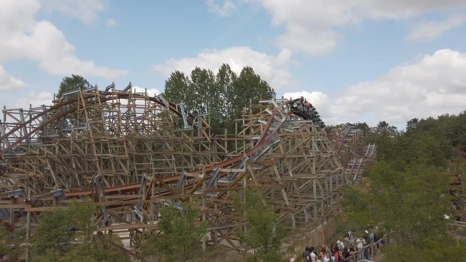 Ride Check - Untamed @ Walibi Holland - Ein Hybrides Meisterwerk (4K - 60p).mp4_snapshot_11.04_[2019.08.11_16.52.17].jpg