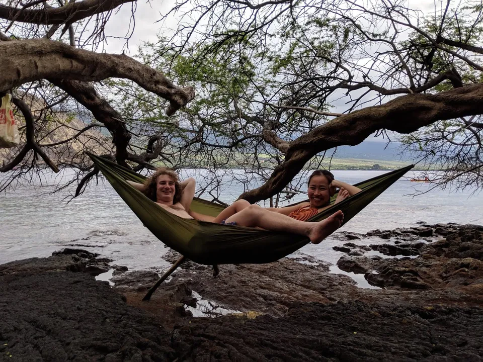 Kealakekua Bay Hammocking