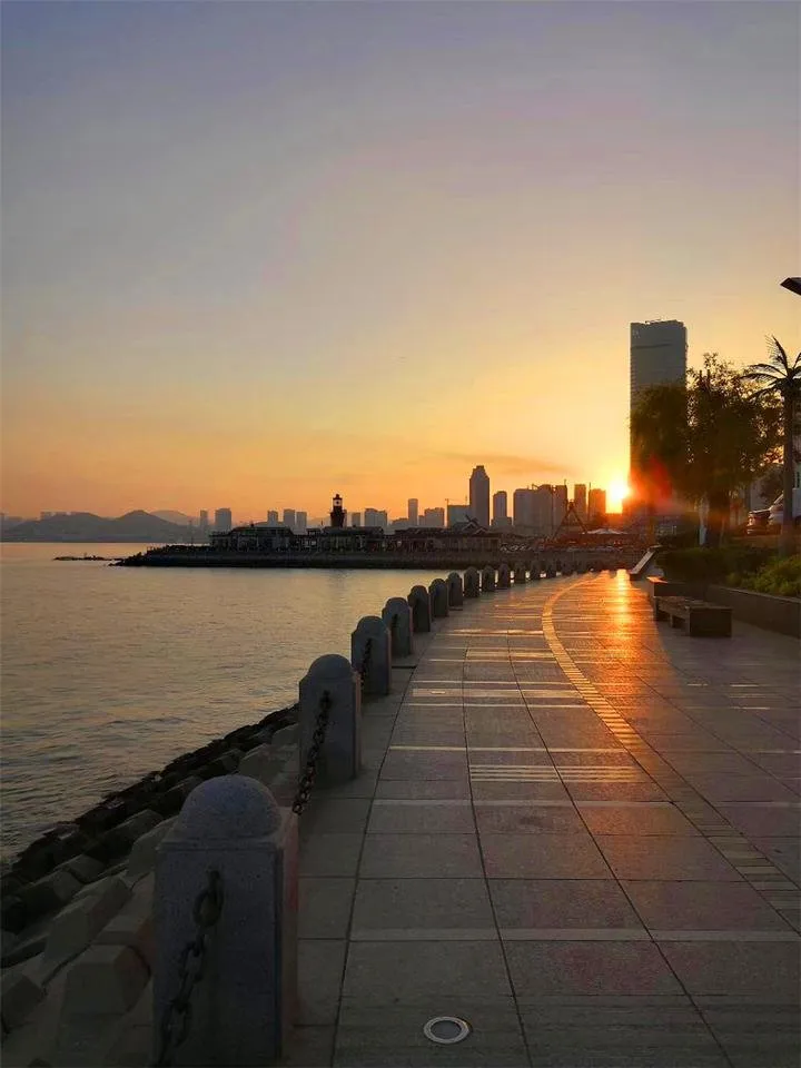 夕阳.jpg