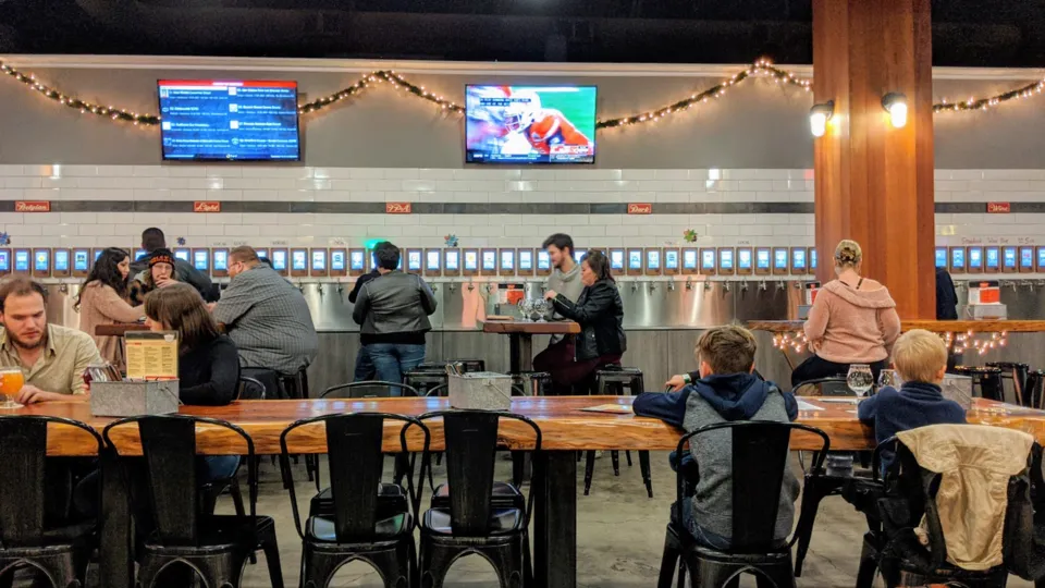 HAPPY NEW YEAR from a POUR Taproom