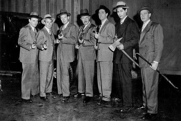 The_Untouchables_Desilu_Playhouse_1959.jpg