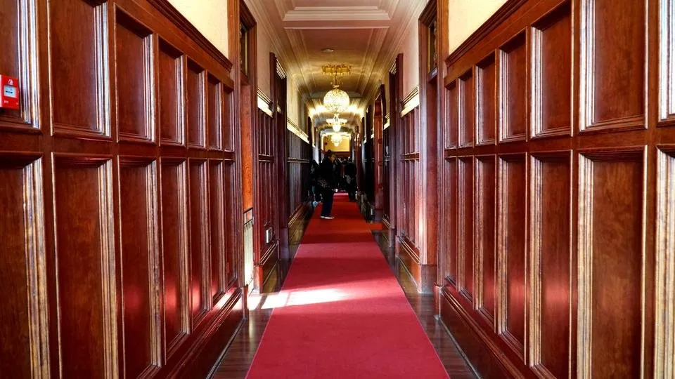 hallway.jpg