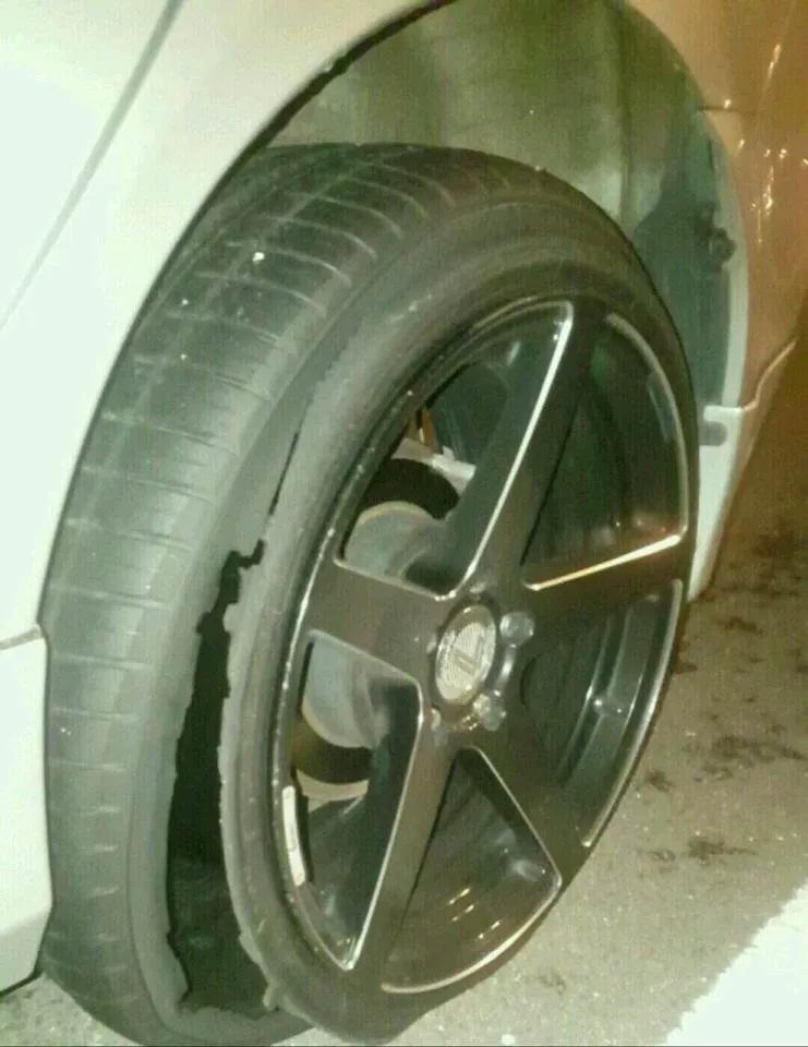 tyre(2).jpg