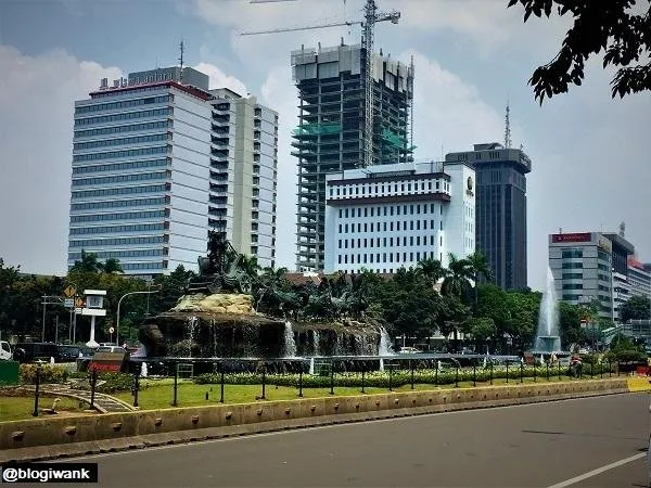 Nyoman Nuarta Horse Statue in Jakarta