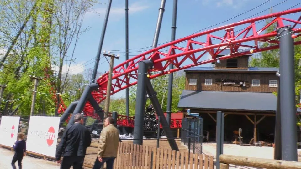 Ride Check Deutsch - Dynamite @ Freizeitpark Plohn - Eine Explosive Neuheit 2019 (4K - 60p).mp4_snapshot_05.49_[2019.05.20_07.09.05].jpg