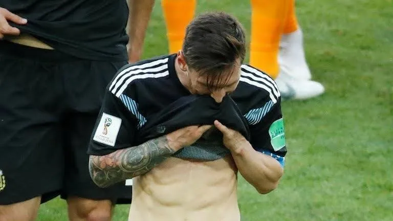 Lionel Messi Weeping with tears.jpg