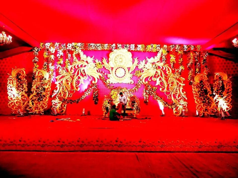 red01.jpg