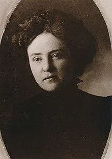220px-Ann_Bassett_Willis_c._1904.jpg