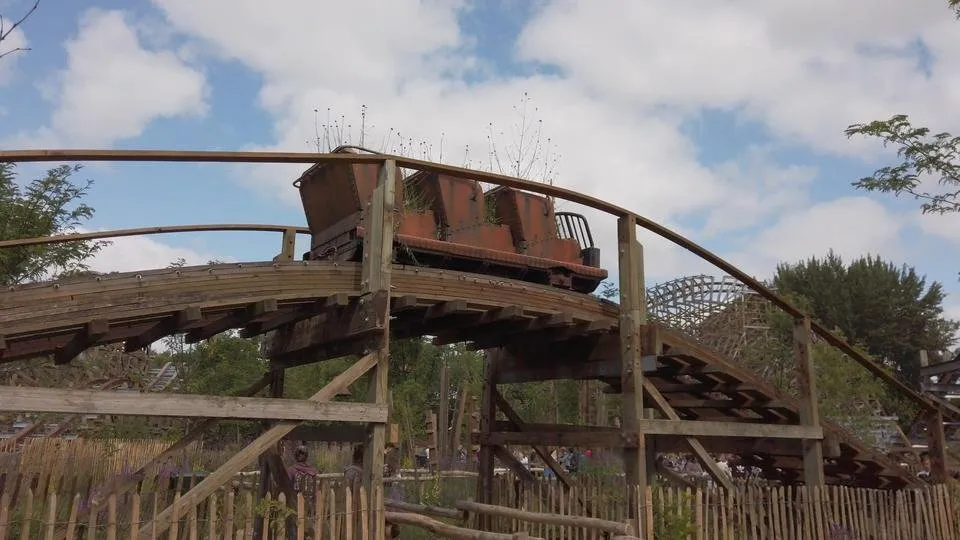 Ride Check - Untamed @ Walibi Holland - Ein Hybrides Meisterwerk (4K - 60p).mp4_snapshot_04.24_[2019.08.11_16.29.20].jpg