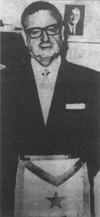 allende_apron.jpg