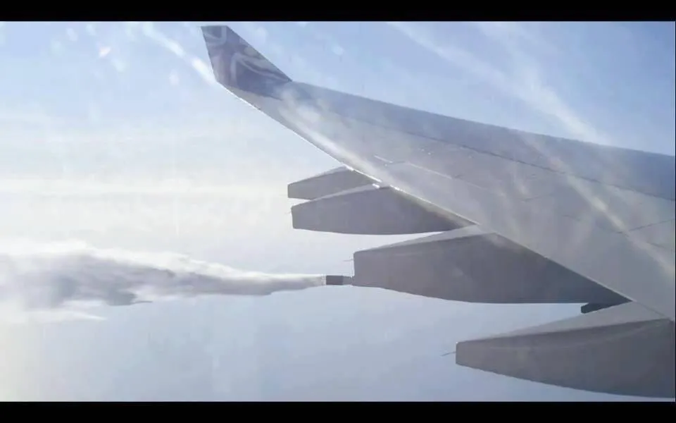 EXPOSED-Photos-From-INSIDE-Chemtrail-Planes-30.jpg