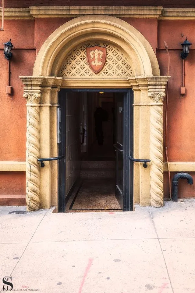 1 more disctinctive doors-3.jpg