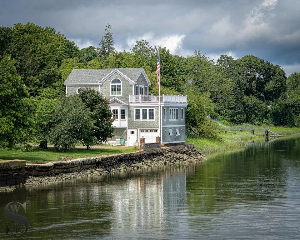 nice properties nestled in the trees.jpg
