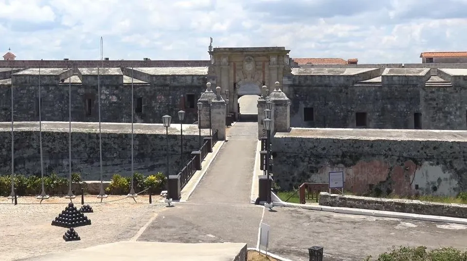 havana fort.jpg