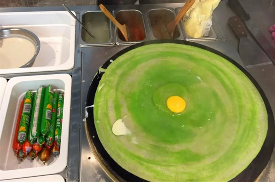 煎饼 摊开.jpg