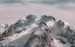 173