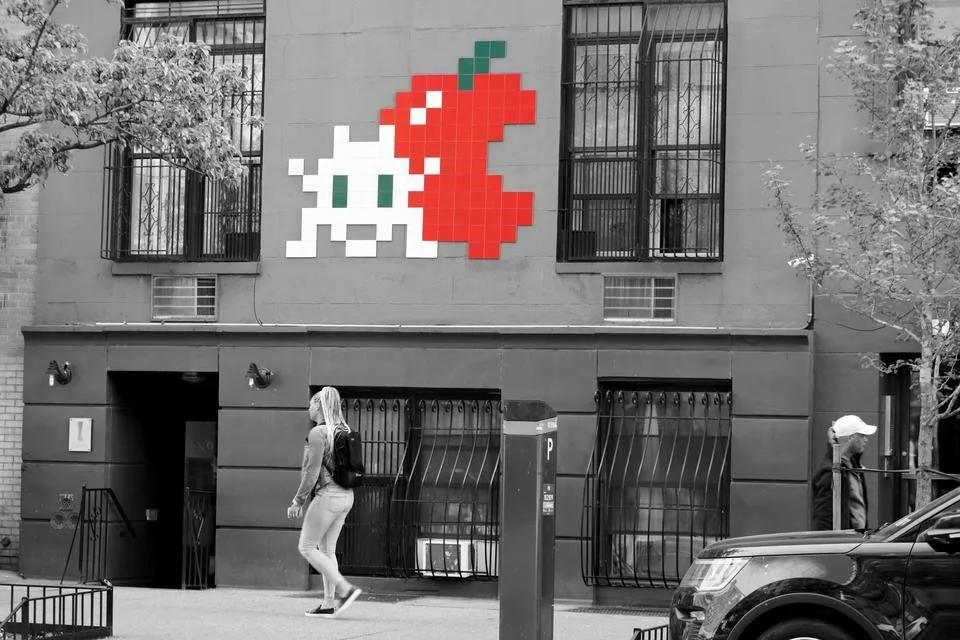 Space Invader Splash copy.jpg