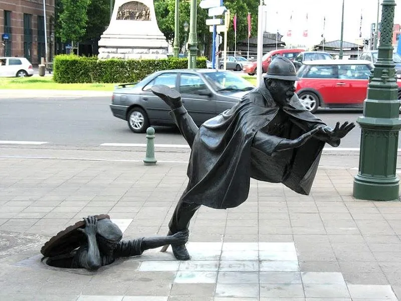 worlds-most-creative-statues-15.jpg