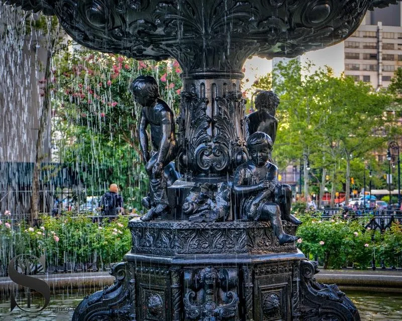 statue by borough hall brooklyn-4.jpg