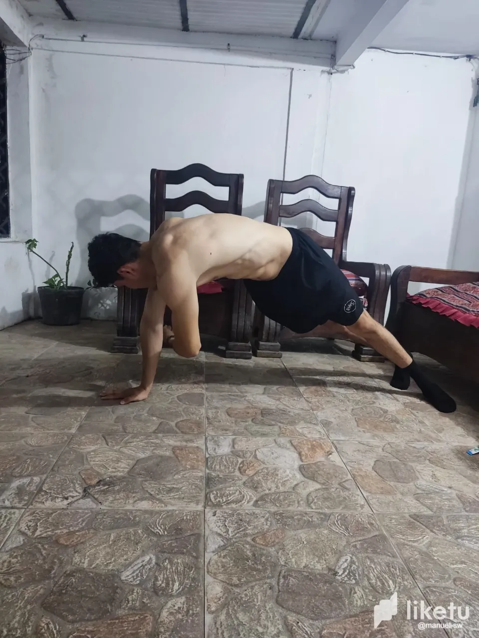 seJAl1CgBUeTgDWV_WhatsApp_Image_2025-04-12_at_11.36.28_PM.webp