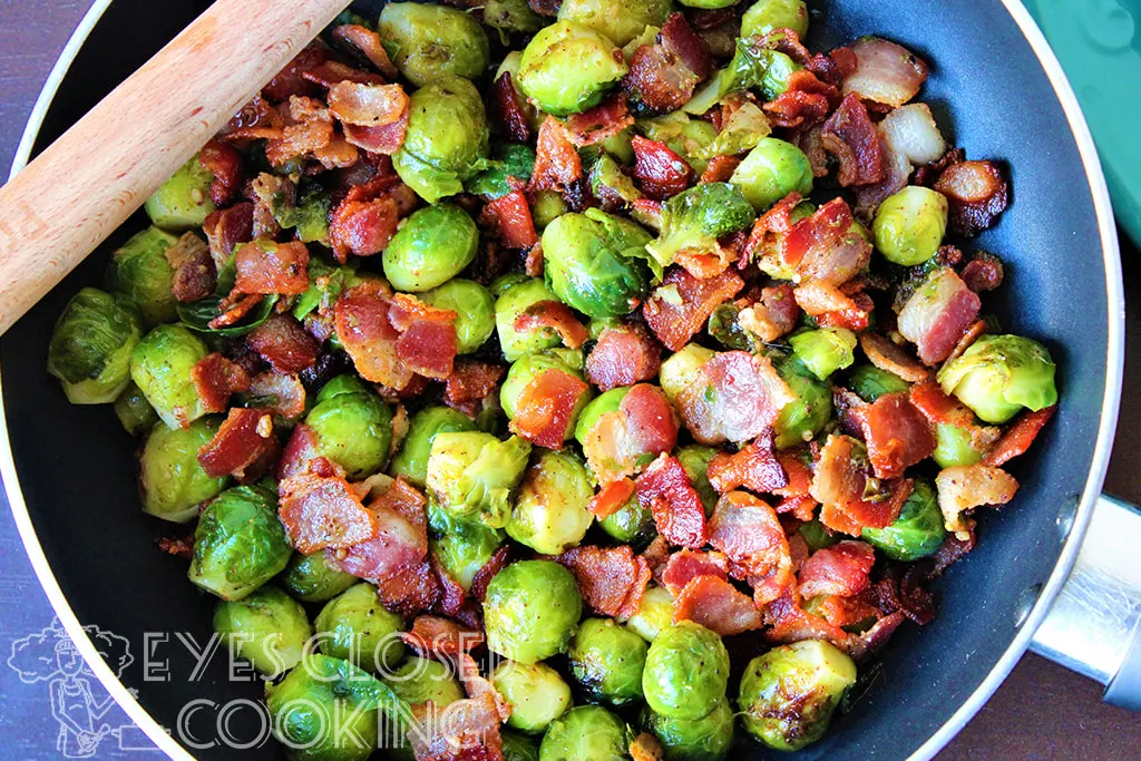 EyesClosedCooking-BrusselSproutsWBacon---01.jpg