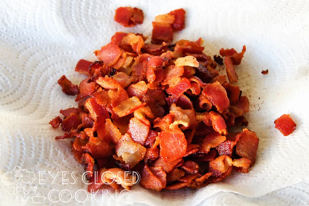 EyesClosedCooking-BrusselSproutsWBacon---02.jpg