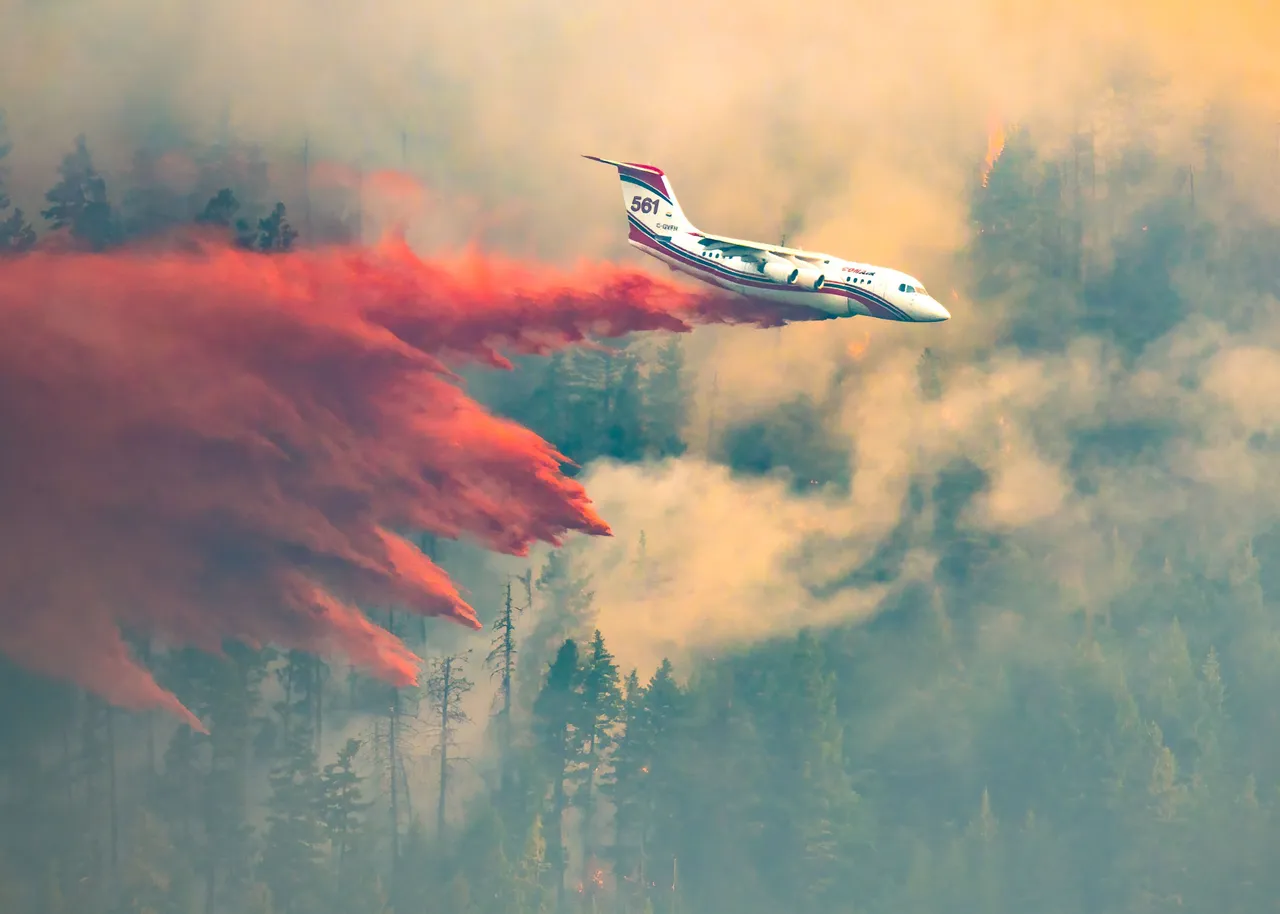 july_2021_dmarkel_rj85_retardant_drop_v7_full.jpg