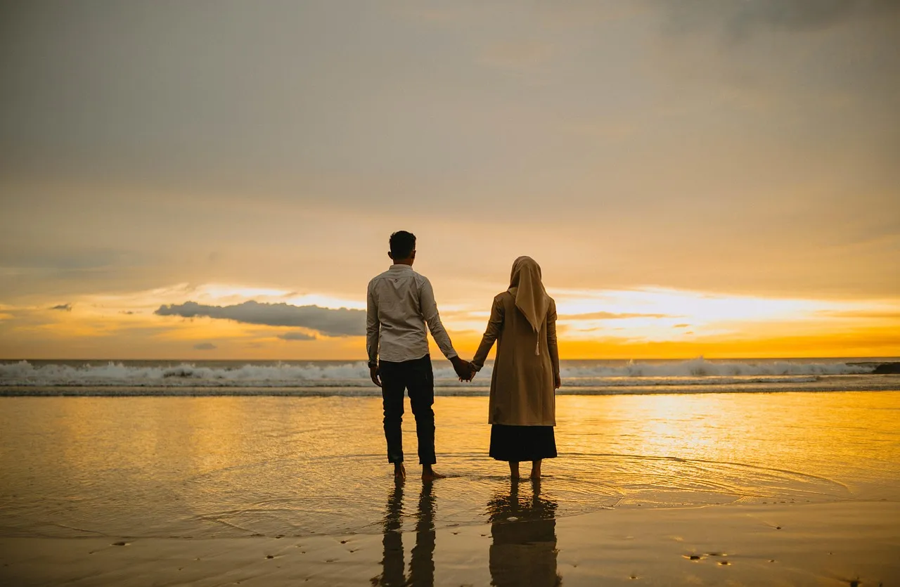 couple-7231599_1280.jpg