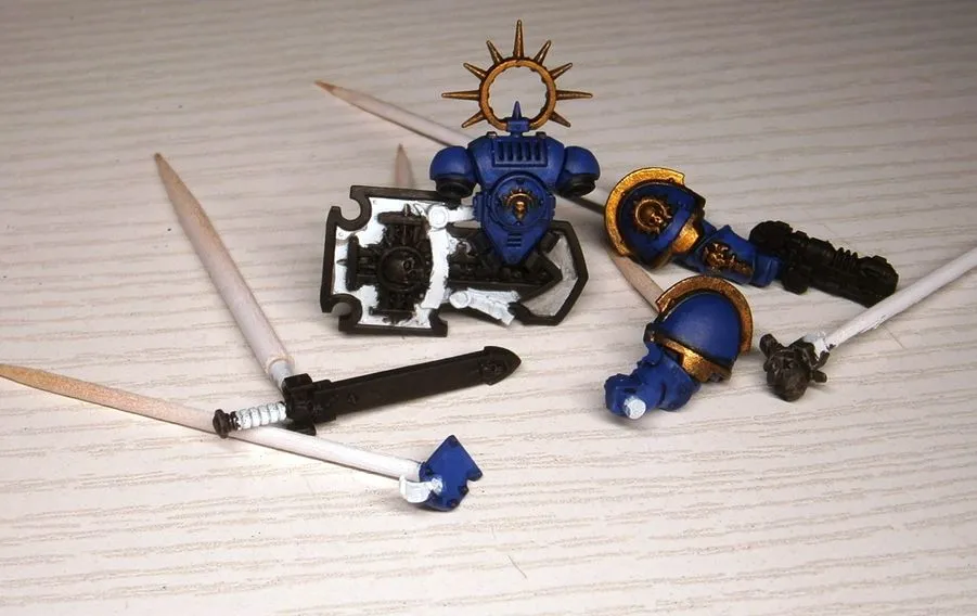 After Warhammer 40K - Monopoly follows the new family game hit: Space Marine Mikado