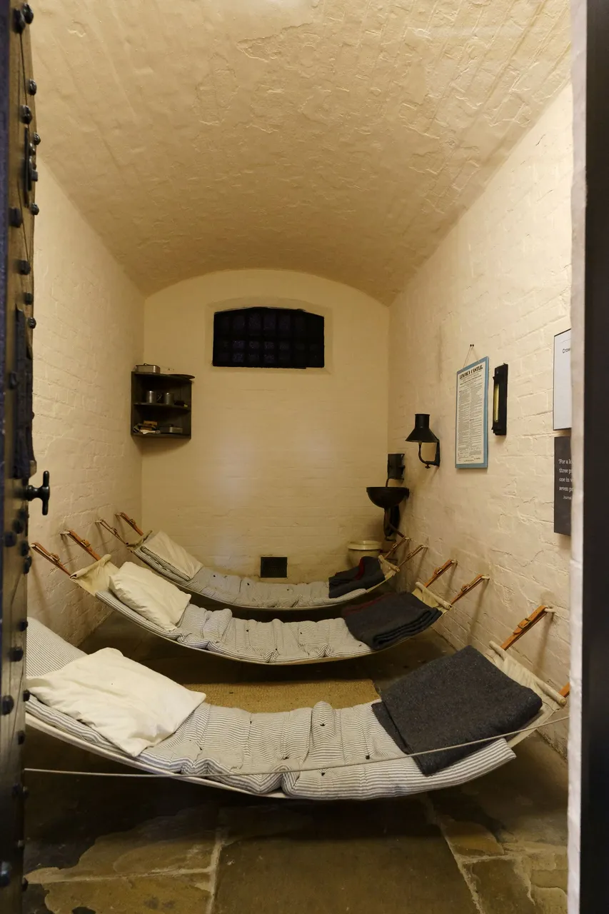 Lincoln-Prison2.jpg