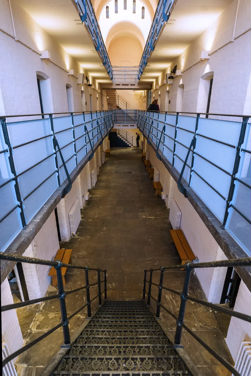 Lincoln-Prison1.jpg